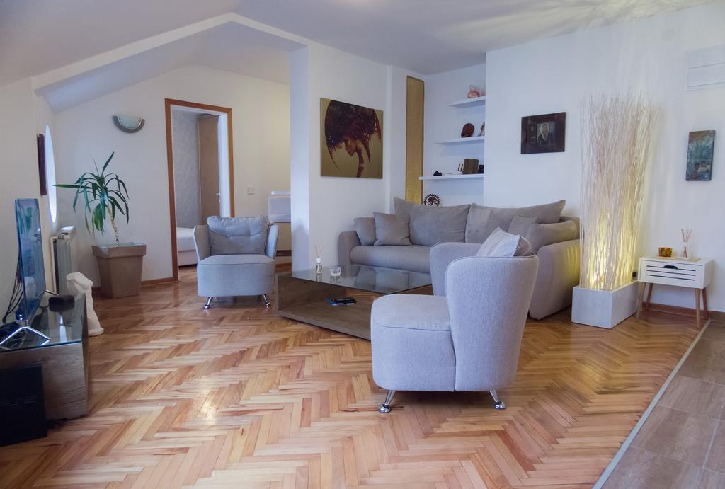 Apartment Niš Center Buitenkant foto