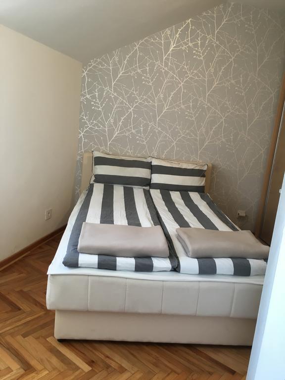 Apartment Niš Center Buitenkant foto