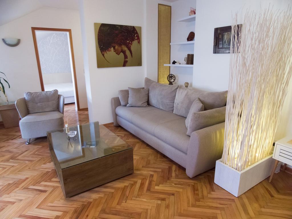 Apartment Niš Center Buitenkant foto