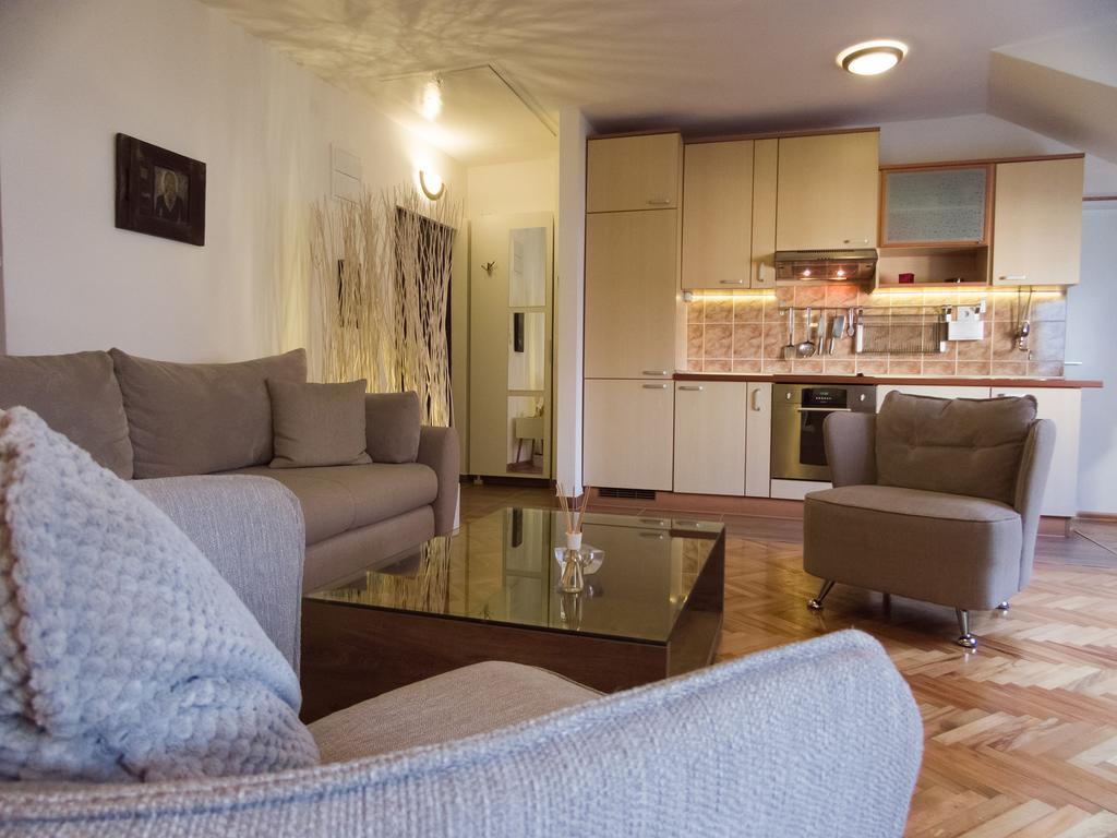 Apartment Niš Center Buitenkant foto